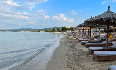Area-Hopping in Nikiti